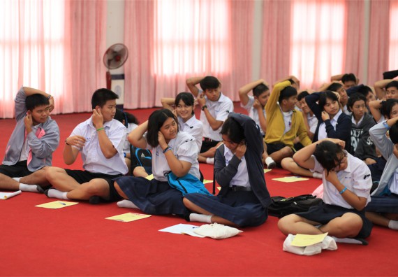 ภาพกิจกรรม ค่ายวิทยาศาสตร์โรงเรียนตากพิทยาคม จัดโดย คณะวิทยาศาสตร์และเทคโนโลยี