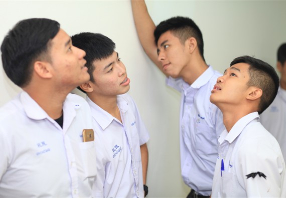 ภาพกิจกรรม ค่ายวิทยาศาสตร์โรงเรียนตากพิทยาคม จัดโดย คณะวิทยาศาสตร์และเทคโนโลยี