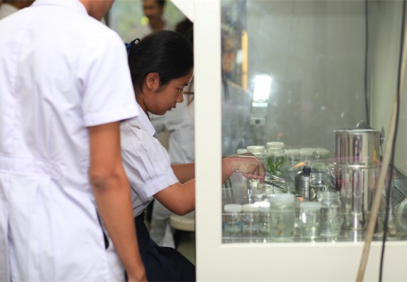 ภาพกิจกรรม ค่ายวิทยาศาสตร์โรงเรียนตากพิทยาคม จัดโดย คณะวิทยาศาสตร์และเทคโนโลยี