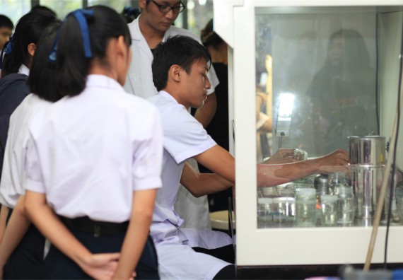 ภาพกิจกรรม ค่ายวิทยาศาสตร์โรงเรียนตากพิทยาคม จัดโดย คณะวิทยาศาสตร์และเทคโนโลยี