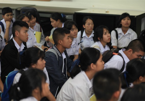 ภาพกิจกรรม ค่ายวิทยาศาสตร์โรงเรียนตากพิทยาคม จัดโดย คณะวิทยาศาสตร์และเทคโนโลยี