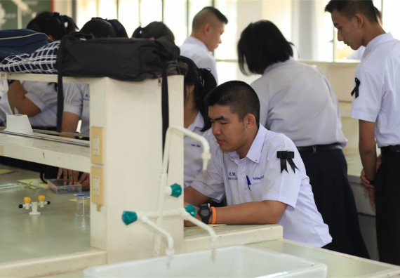 ภาพกิจกรรม ค่ายวิทยาศาสตร์โรงเรียนตากพิทยาคม จัดโดย คณะวิทยาศาสตร์และเทคโนโลยี