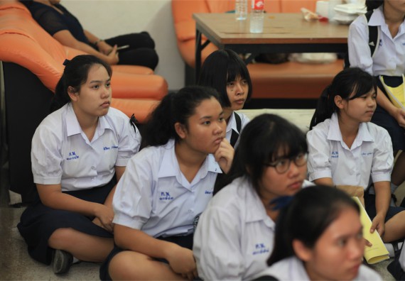 ภาพกิจกรรม ค่ายวิทยาศาสตร์โรงเรียนตากพิทยาคม จัดโดย คณะวิทยาศาสตร์และเทคโนโลยี