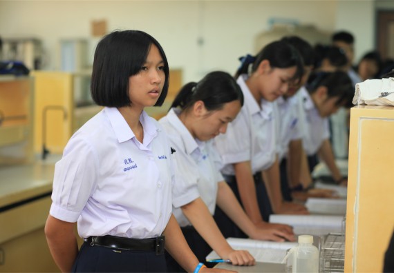 ภาพกิจกรรม ค่ายวิทยาศาสตร์โรงเรียนตากพิทยาคม จัดโดย คณะวิทยาศาสตร์และเทคโนโลยี
