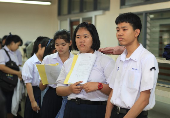 ภาพกิจกรรม ค่ายวิทยาศาสตร์โรงเรียนตากพิทยาคม จัดโดย คณะวิทยาศาสตร์และเทคโนโลยี