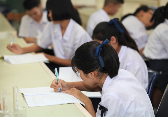 ภาพกิจกรรม ค่ายวิทยาศาสตร์โรงเรียนตากพิทยาคม จัดโดย คณะวิทยาศาสตร์และเทคโนโลยี