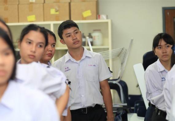 ภาพกิจกรรม ค่ายวิทยาศาสตร์โรงเรียนตากพิทยาคม จัดโดย คณะวิทยาศาสตร์และเทคโนโลยี