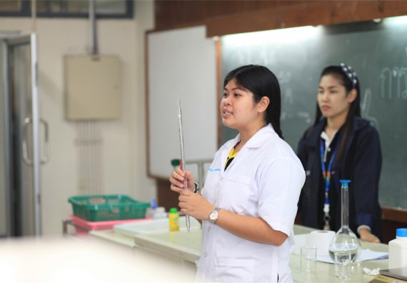 ภาพกิจกรรม ค่ายวิทยาศาสตร์โรงเรียนตากพิทยาคม จัดโดย คณะวิทยาศาสตร์และเทคโนโลยี