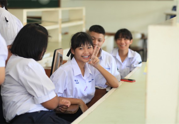 ภาพกิจกรรม ค่ายวิทยาศาสตร์โรงเรียนตากพิทยาคม จัดโดย คณะวิทยาศาสตร์และเทคโนโลยี