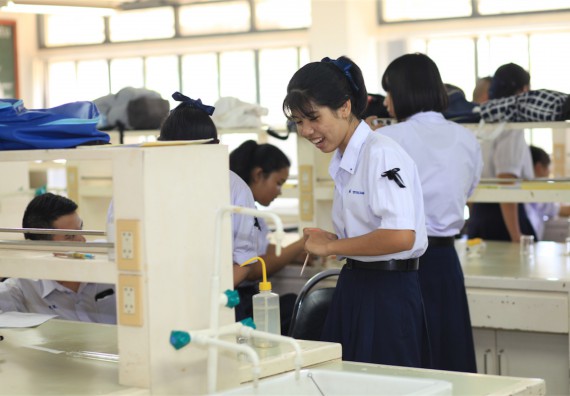 ภาพกิจกรรม ค่ายวิทยาศาสตร์โรงเรียนตากพิทยาคม จัดโดย คณะวิทยาศาสตร์และเทคโนโลยี