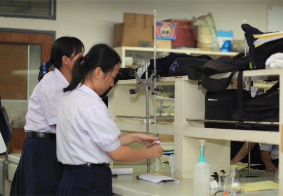 ภาพกิจกรรม ค่ายวิทยาศาสตร์โรงเรียนตากพิทยาคม จัดโดย คณะวิทยาศาสตร์และเทคโนโลยี