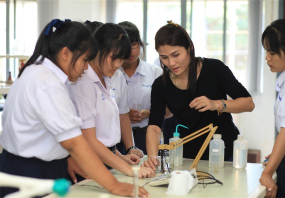 ภาพกิจกรรม ค่ายวิทยาศาสตร์โรงเรียนตากพิทยาคม จัดโดย คณะวิทยาศาสตร์และเทคโนโลยี