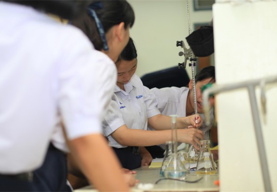 ภาพกิจกรรม ค่ายวิทยาศาสตร์โรงเรียนตากพิทยาคม จัดโดย คณะวิทยาศาสตร์และเทคโนโลยี