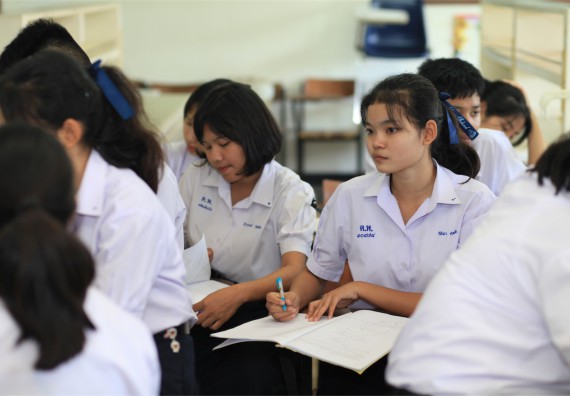 ภาพกิจกรรม ค่ายวิทยาศาสตร์โรงเรียนตากพิทยาคม จัดโดย คณะวิทยาศาสตร์และเทคโนโลยี