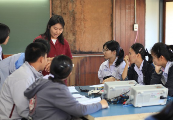 ภาพกิจกรรม ค่ายวิทยาศาสตร์โรงเรียนตากพิทยาคม จัดโดย คณะวิทยาศาสตร์และเทคโนโลยี