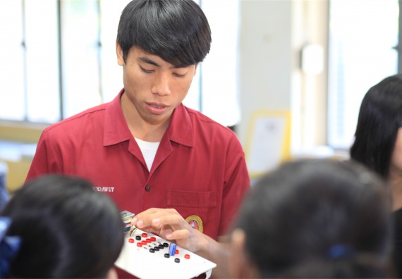 ภาพกิจกรรม ค่ายวิทยาศาสตร์โรงเรียนตากพิทยาคม จัดโดย คณะวิทยาศาสตร์และเทคโนโลยี