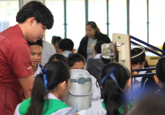 ภาพกิจกรรม ค่ายวิทยาศาสตร์โรงเรียนตากพิทยาคม จัดโดย คณะวิทยาศาสตร์และเทคโนโลยี
