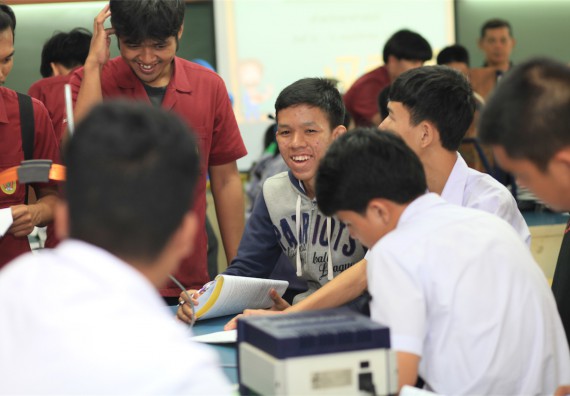 ภาพกิจกรรม ค่ายวิทยาศาสตร์โรงเรียนตากพิทยาคม จัดโดย คณะวิทยาศาสตร์และเทคโนโลยี
