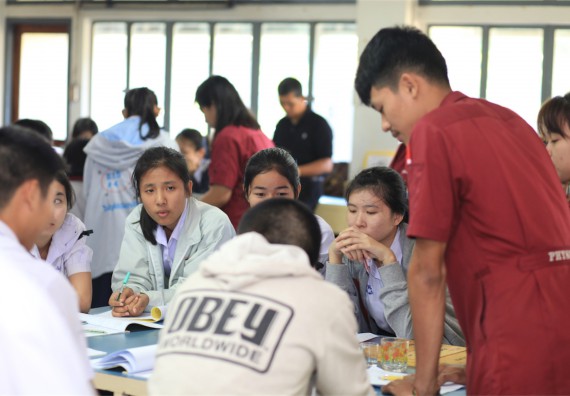 ภาพกิจกรรม ค่ายวิทยาศาสตร์โรงเรียนตากพิทยาคม จัดโดย คณะวิทยาศาสตร์และเทคโนโลยี