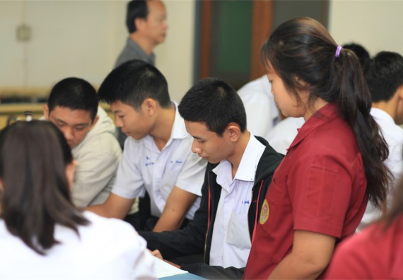 ภาพกิจกรรม ค่ายวิทยาศาสตร์โรงเรียนตากพิทยาคม จัดโดย คณะวิทยาศาสตร์และเทคโนโลยี