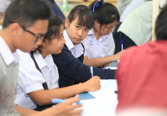 ภาพกิจกรรม ค่ายวิทยาศาสตร์โรงเรียนตากพิทยาคม จัดโดย คณะวิทยาศาสตร์และเทคโนโลยี