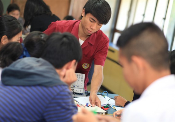 ภาพกิจกรรม ค่ายวิทยาศาสตร์โรงเรียนตากพิทยาคม จัดโดย คณะวิทยาศาสตร์และเทคโนโลยี