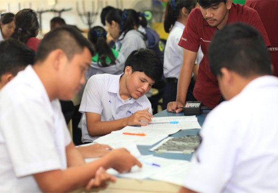 ภาพกิจกรรม ค่ายวิทยาศาสตร์โรงเรียนตากพิทยาคม จัดโดย คณะวิทยาศาสตร์และเทคโนโลยี