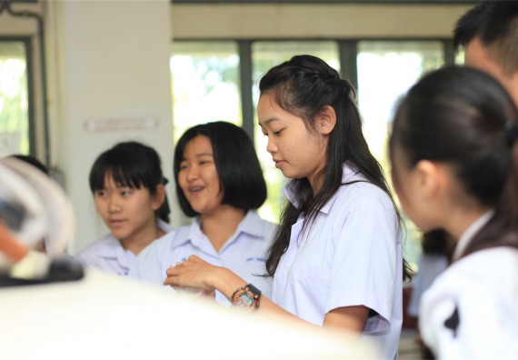 ภาพกิจกรรม ค่ายวิทยาศาสตร์โรงเรียนตากพิทยาคม จัดโดย คณะวิทยาศาสตร์และเทคโนโลยี
