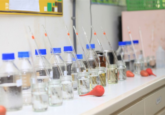 ภาพกิจกรรม ค่ายวิทยาศาสตร์โรงเรียนตากพิทยาคม จัดโดย คณะวิทยาศาสตร์และเทคโนโลยี