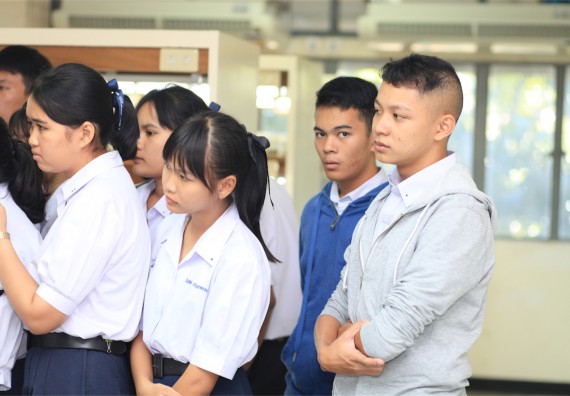 ภาพกิจกรรม ค่ายวิทยาศาสตร์โรงเรียนตากพิทยาคม จัดโดย คณะวิทยาศาสตร์และเทคโนโลยี