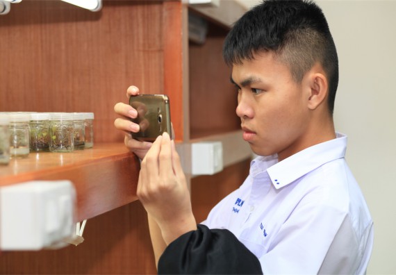 ภาพกิจกรรม ค่ายวิทยาศาสตร์โรงเรียนตากพิทยาคม จัดโดย คณะวิทยาศาสตร์และเทคโนโลยี