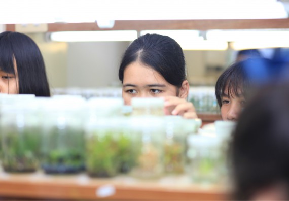 ภาพกิจกรรม ค่ายวิทยาศาสตร์โรงเรียนตากพิทยาคม จัดโดย คณะวิทยาศาสตร์และเทคโนโลยี