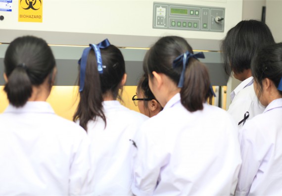 ภาพกิจกรรม ค่ายวิทยาศาสตร์โรงเรียนตากพิทยาคม จัดโดย คณะวิทยาศาสตร์และเทคโนโลยี