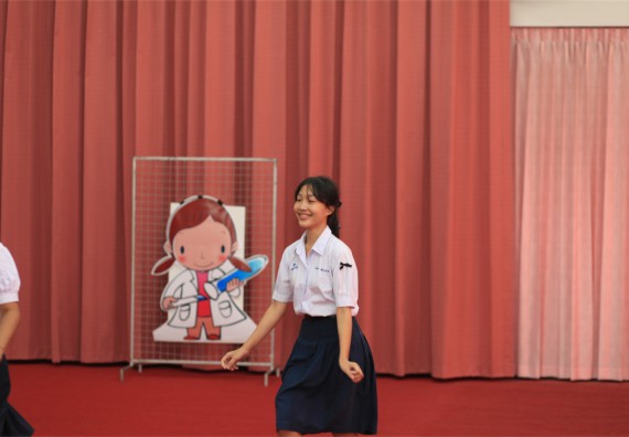 ภาพกิจกรรม ค่ายวิทยาศาสตร์โรงเรียนตากพิทยาคม จัดโดย คณะวิทยาศาสตร์และเทคโนโลยี