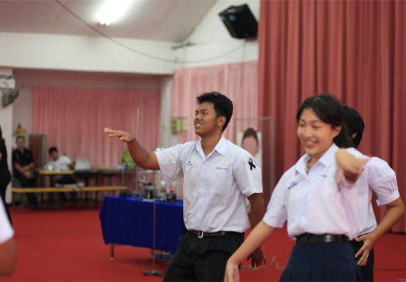 ภาพกิจกรรม ค่ายวิทยาศาสตร์โรงเรียนตากพิทยาคม จัดโดย คณะวิทยาศาสตร์และเทคโนโลยี