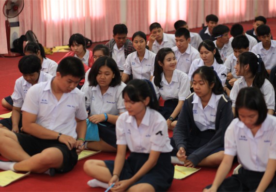 ภาพกิจกรรม ค่ายวิทยาศาสตร์โรงเรียนตากพิทยาคม จัดโดย คณะวิทยาศาสตร์และเทคโนโลยี