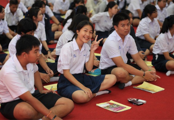 ภาพกิจกรรม ค่ายวิทยาศาสตร์โรงเรียนตากพิทยาคม จัดโดย คณะวิทยาศาสตร์และเทคโนโลยี