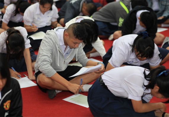 ภาพกิจกรรม ค่ายวิทยาศาสตร์โรงเรียนตากพิทยาคม จัดโดย คณะวิทยาศาสตร์และเทคโนโลยี