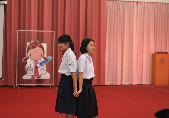 ภาพกิจกรรม ค่ายวิทยาศาสตร์โรงเรียนตากพิทยาคม จัดโดย คณะวิทยาศาสตร์และเทคโนโลยี