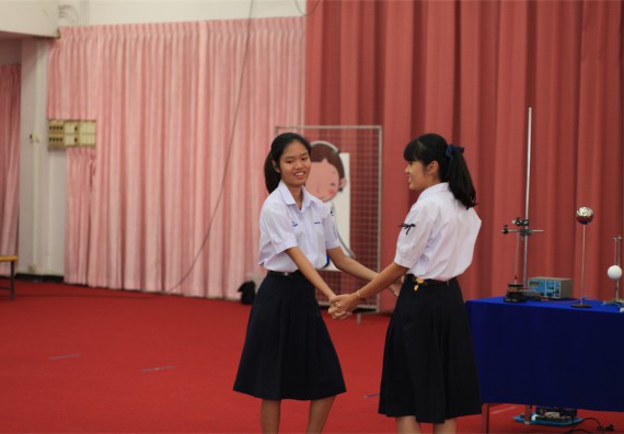 ภาพกิจกรรม ค่ายวิทยาศาสตร์โรงเรียนตากพิทยาคม จัดโดย คณะวิทยาศาสตร์และเทคโนโลยี