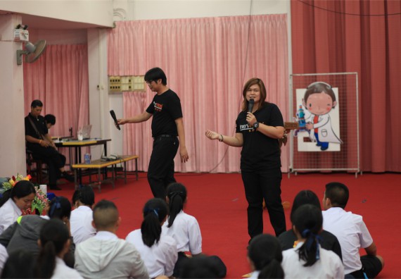 ภาพกิจกรรม ค่ายวิทยาศาสตร์โรงเรียนตากพิทยาคม จัดโดย คณะวิทยาศาสตร์และเทคโนโลยี