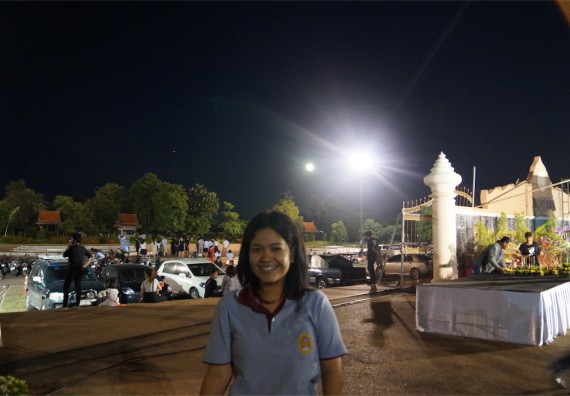 ภาพกิจกรรม ศูนย์วิทยาศาสตร์และวิทยาศาสตร์ประยุกต์ จัดกิจกรรมบริการวิชาการชมปรากฏการณ์ Super full moon ขึ้น