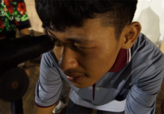 ภาพกิจกรรม ศูนย์วิทยาศาสตร์และวิทยาศาสตร์ประยุกต์ จัดกิจกรรมบริการวิชาการชมปรากฏการณ์ Super full moon ขึ้น