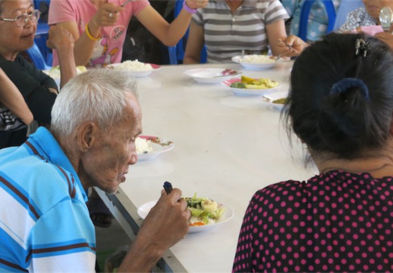 โปรแกรมวิชาสาธารณสุขศาสตร์ จัดกิจกรรมบริการวิชาการด้านสุขภาพ