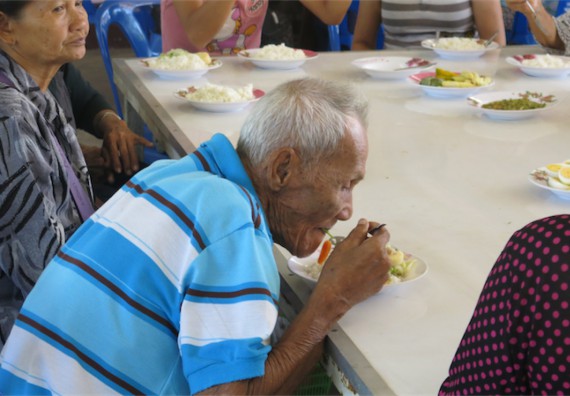 โปรแกรมวิชาสาธารณสุขศาสตร์ จัดกิจกรรมบริการวิชาการด้านสุขภาพ