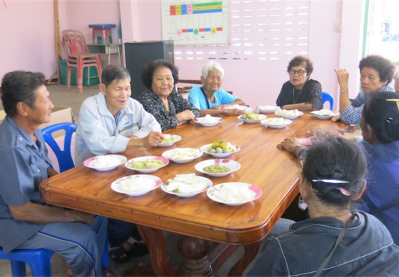 โปรแกรมวิชาสาธารณสุขศาสตร์ จัดกิจกรรมบริการวิชาการด้านสุขภาพ