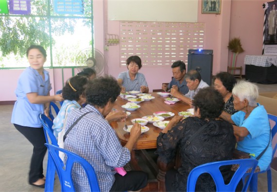 โปรแกรมวิชาสาธารณสุขศาสตร์ จัดกิจกรรมบริการวิชาการด้านสุขภาพ