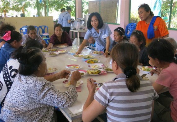 โปรแกรมวิชาสาธารณสุขศาสตร์ จัดกิจกรรมบริการวิชาการด้านสุขภาพ