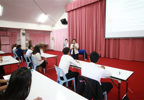 ภาพกิจกรรม พัฒนาทักษะภาษาอังกฤษสำหรับนักศึกษาคณะวิทยาศาสตร์และเทคโนโลยี