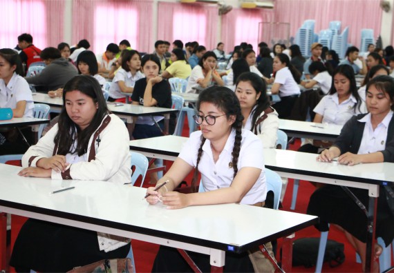 ภาพกิจกรรม พัฒนาทักษะภาษาอังกฤษสำหรับนักศึกษาคณะวิทยาศาสตร์และเทคโนโลยี